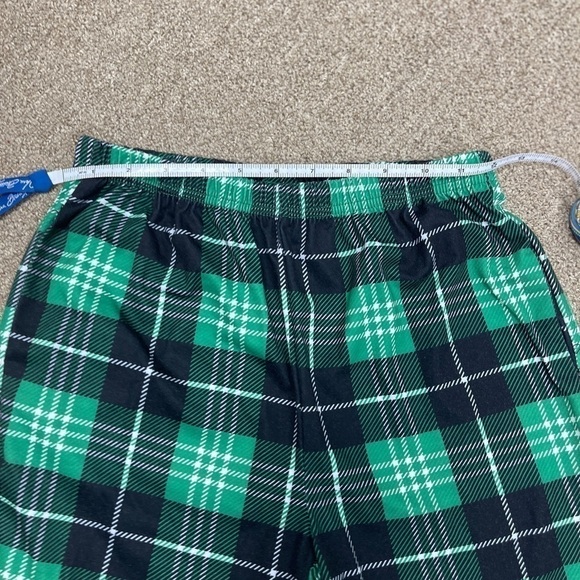 Family Pajamas: Dear Santa, Child Size 10-11 years - Picture 9 of 13